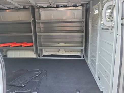 Used 2020 Nissan NV 2500 S RWD image 11