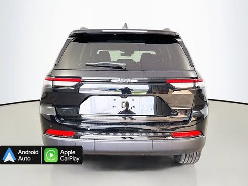 Used 2025 Jeep Grand Cherokee Limited w/ Black Appearance Package AWD/4WD image 6