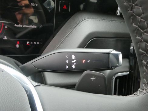 New 2026 GMC Yukon XL Denali w/ Sun & Power Step Package AWD/4WD image 15