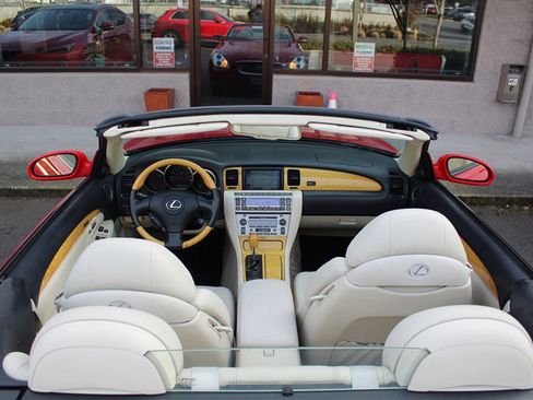 Used 2005 Lexus SC 430 Convertible image 27