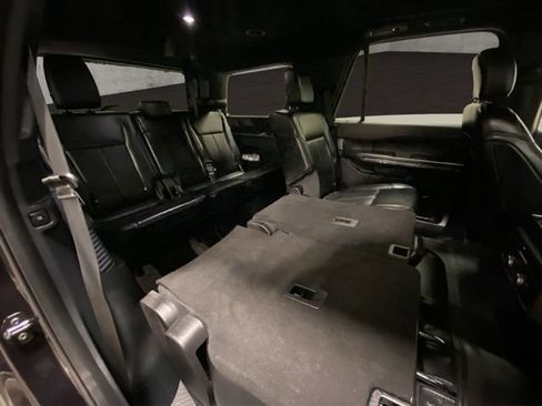 Certified 2019 Ford Expedition XLT w/ Equipment Group 202A AWD/4WD image 21