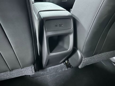 Used 2024 Chevrolet Trax LT w/ Driver Confidence Package image 34