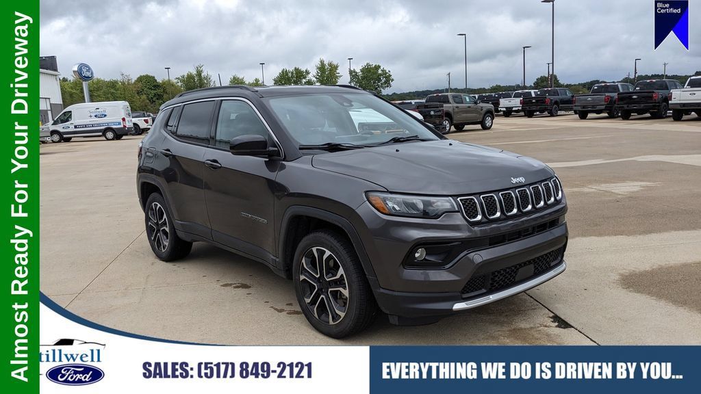Used 2023 Jeep Compass Limited AWD/4WD image 1