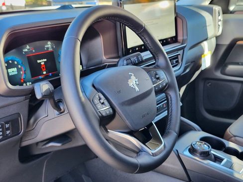 New 2025 Ford Bronco Sport Outer Banks w/ Outer Banks Tech Package+ image 18