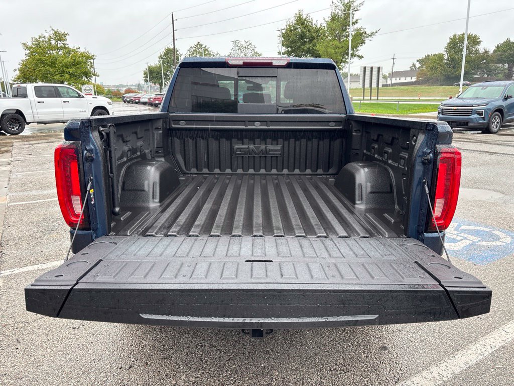 Used 2020 GMC Sierra 1500 SLT w/ SLT Premium Plus Package AWD/4WD image 13