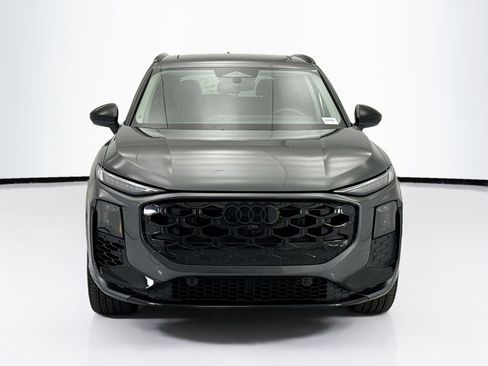 New 2026 Audi Q3 quattro 2.0T AWD/4WD image 2