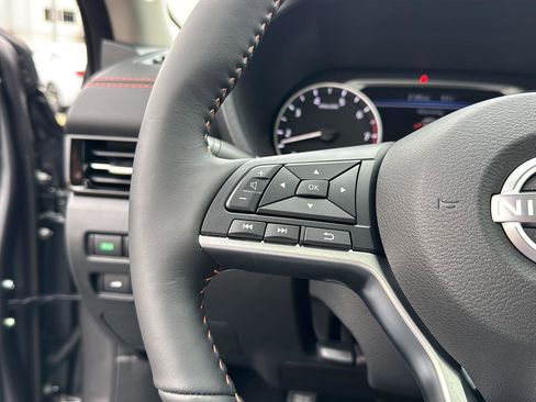 New 2025 Nissan Sentra SR w/ SR Premium Package image 18