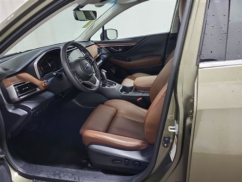 Used 2022 Subaru Outback Touring XT AWD/4WD image 12
