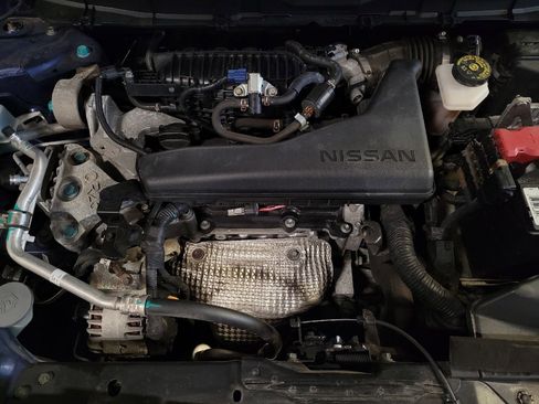 Used 2019 Nissan Rogue S FWD image 30