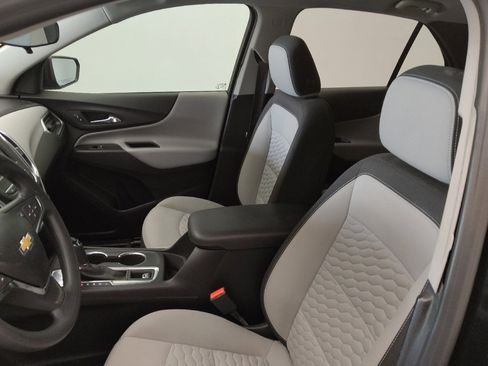 Used 2020 Chevrolet Equinox LS w/ LS Convenience Package FWD image 17