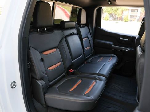 Used 2020 GMC Sierra 1500 AT4 w/ AT4 Premium Package AWD/4WD image 26