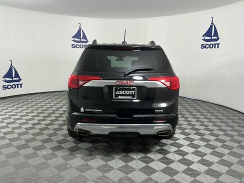 Used 2017 GMC Acadia Denali w/ Technology Package AWD/4WD image 5