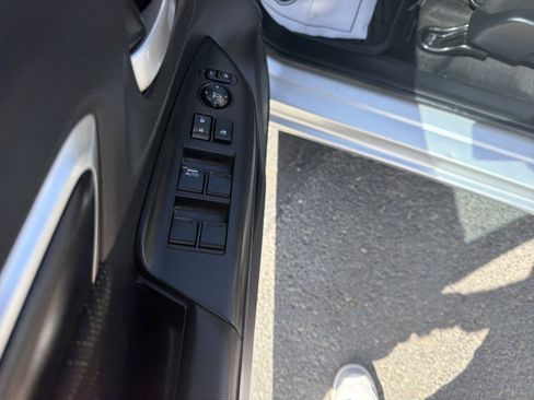 Used 2015 Honda Fit image 10