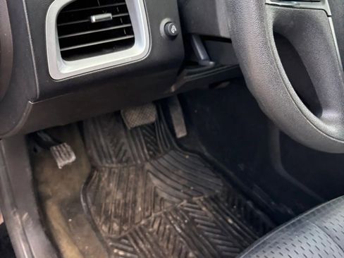 Used 2012 Chevrolet Equinox LS image 30