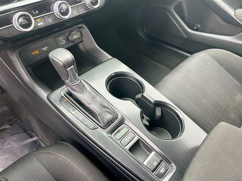 Used 2022 Honda Civic LX image 16