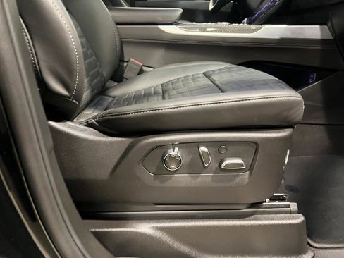 Used 2026 Cadillac Escalade V image 47