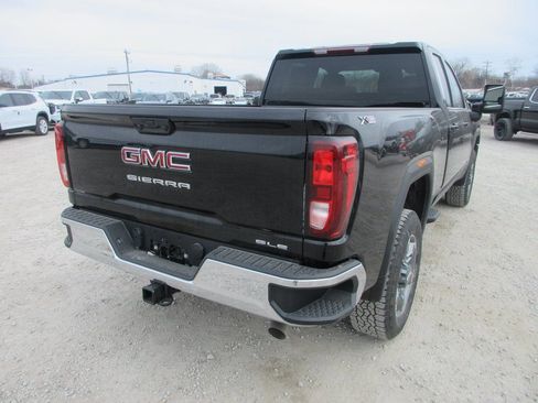 New 2026 GMC Sierra 2500 SLE w/ SLE Value Package; AWD/4WD image 4