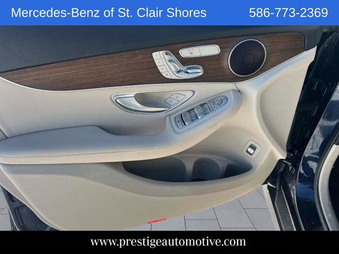 Used 2022 Mercedes-Benz GLC 300 4MATIC image 18