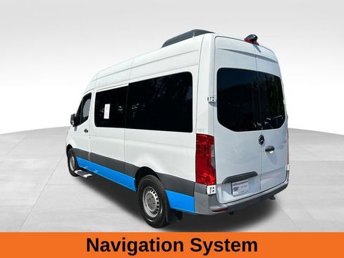 Used 2021 Mercedes-Benz Sprinter 2500 image 3