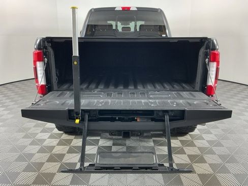 Used 2018 Ford F350 Platinum w/ Platinum Ultimate Package image 8