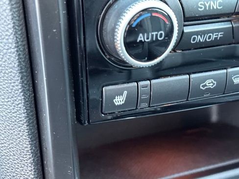 Used 2022 Subaru Ascent Onyx Edition image 25