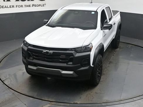 New 2026 Chevrolet Colorado Trail Boss AWD/4WD image 24