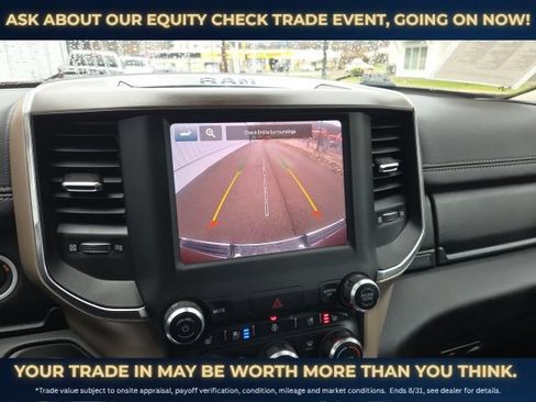 Used 2022 RAM 1500 Laramie AWD/4WD image 15