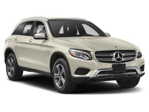 Used 2019 Mercedes-Benz GLC 350e 4MATIC image 6