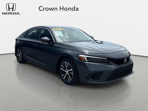 Used 2024 Honda Civic LX image 6
