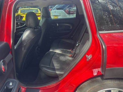 Used 2019 MINI Cooper Clubman S image 14