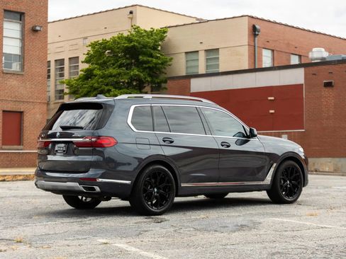 Used 2020 BMW X7 xDrive40i w/ Premium Package AWD/4WD image 9