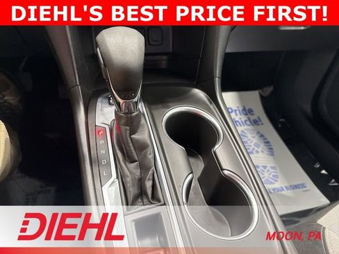 Used 2022 Chevrolet Equinox LS w/ LS Convenience Package AWD/4WD image 32