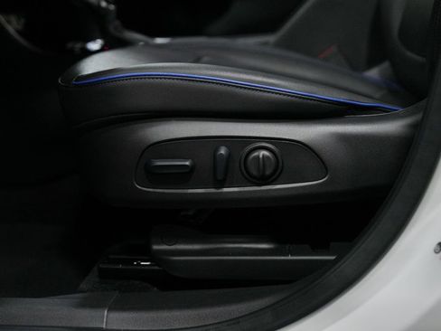 Used 2025 Buick Encore GX Sport Touring w/ Comfort Package FWD image 30