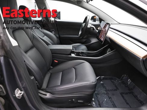 Used 2018 Tesla Model 3 Long Range AWD/4WD image 18