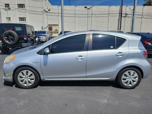 Used 2012 Toyota Prius C Two image 4