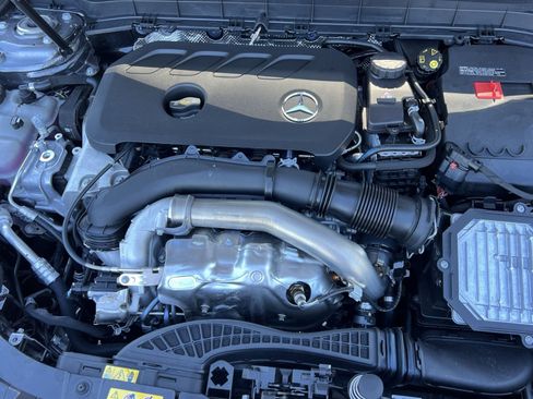 New 2026 Mercedes-Benz GLB 250 4MATIC image 34