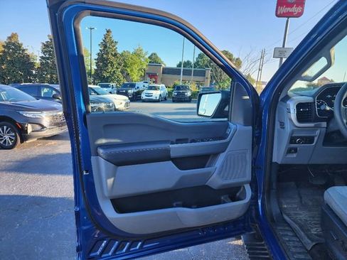 Used 2023 Ford F150 XLT image 34
