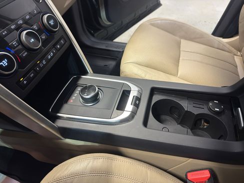 Used 2017 Land Rover Discovery Sport HSE image 20