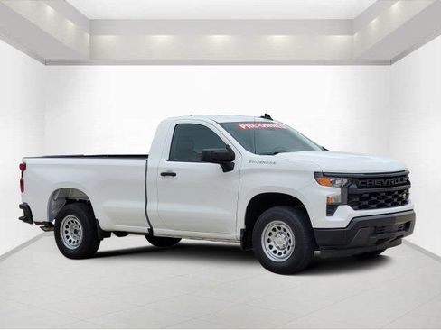 Used 2022 Chevrolet Silverado 1500 W/T RWD image 1