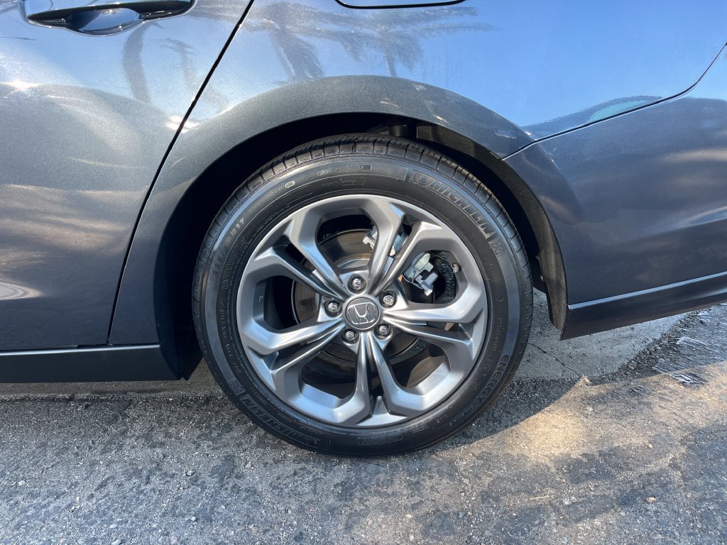 Certified 2023 Honda Accord EX image 31