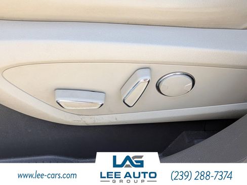 Used 2020 Lincoln Nautilus Reserve FWD image 22