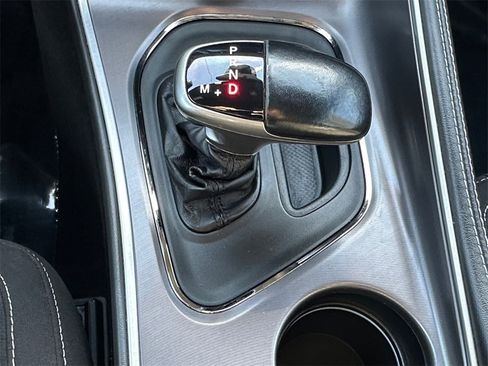 Used 2020 Dodge Challenger SRT Hellcat image 16