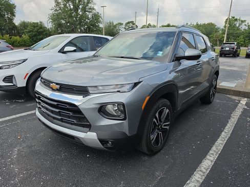Used 2023 Chevrolet TrailBlazer LT FWD image 7