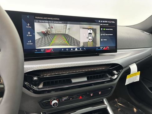 New 2026 BMW 330i xDrive Sedan w/ Convenience Package image 30