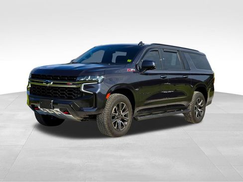 Used 2022 Chevrolet Suburban Z71 w/ Luxury Package AWD/4WD image 26