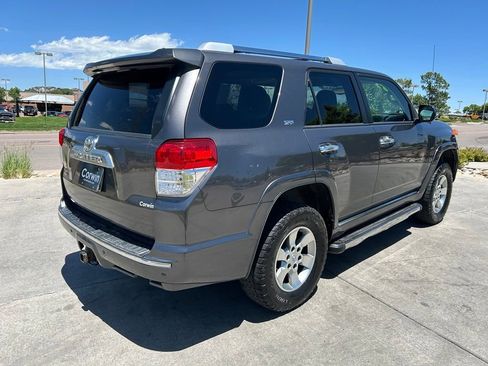 Used 2013 Toyota 4Runner SR5 w/ Premium Pkg w/3rd Row Seat AWD/4WD image 9