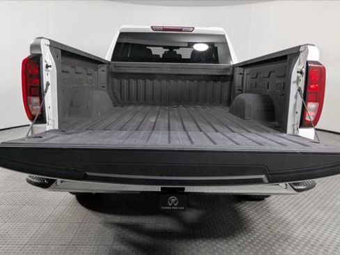 Used 2021 GMC Sierra 1500 2WD Double Cab w/ Sierra Value Package image 18