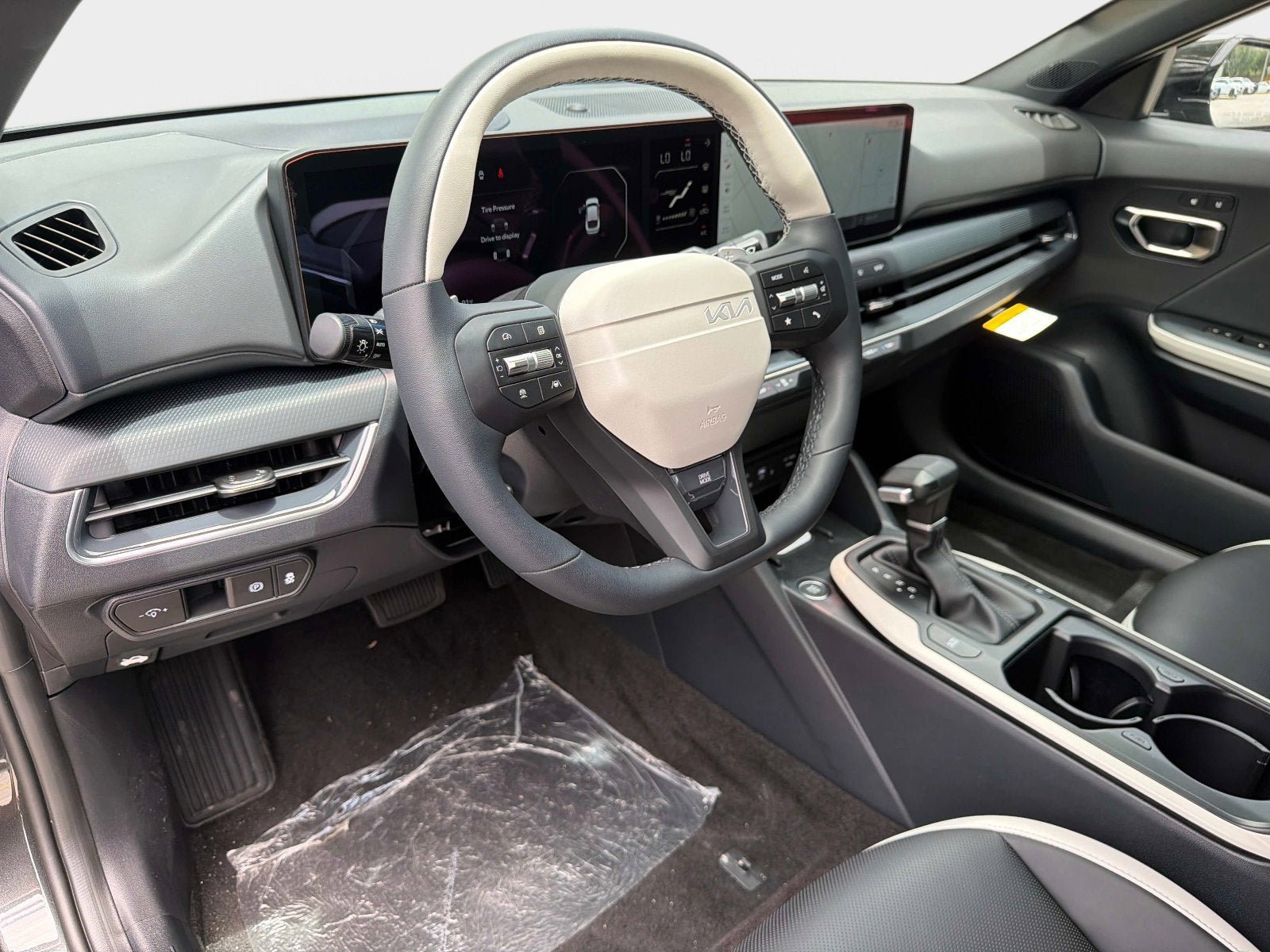 New 2026 Kia K4 GT-Line w/ GT-Line Premium Package FWD image 20