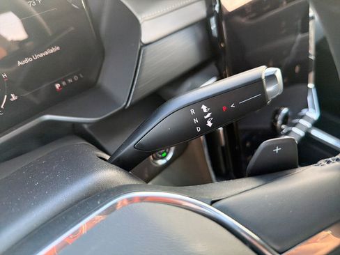 New 2026 GMC Acadia Elevation image 20