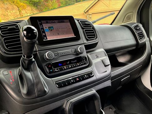 Used 2025 RAM ProMaster 2500 image 15